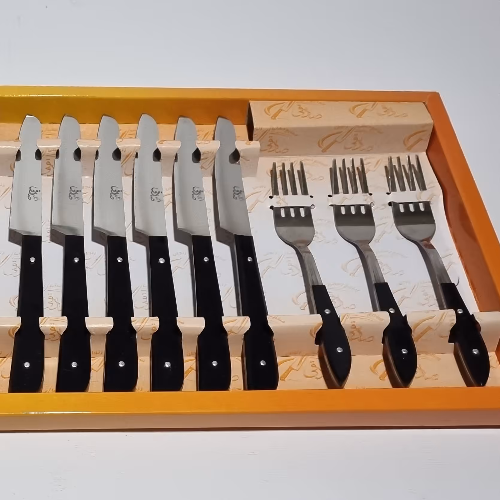 سرویس چاقو و چنگال رنگ مشکی