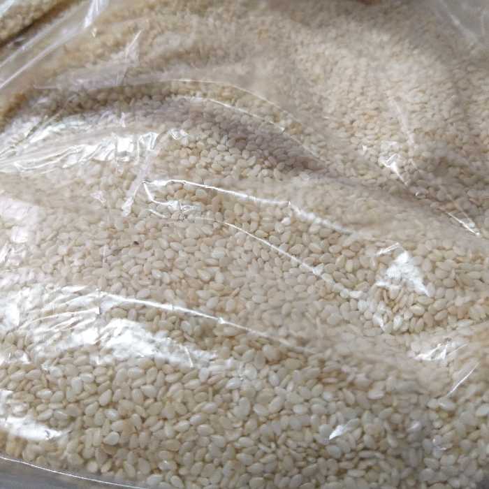 کنجد سفید ممتاز (250گرم)