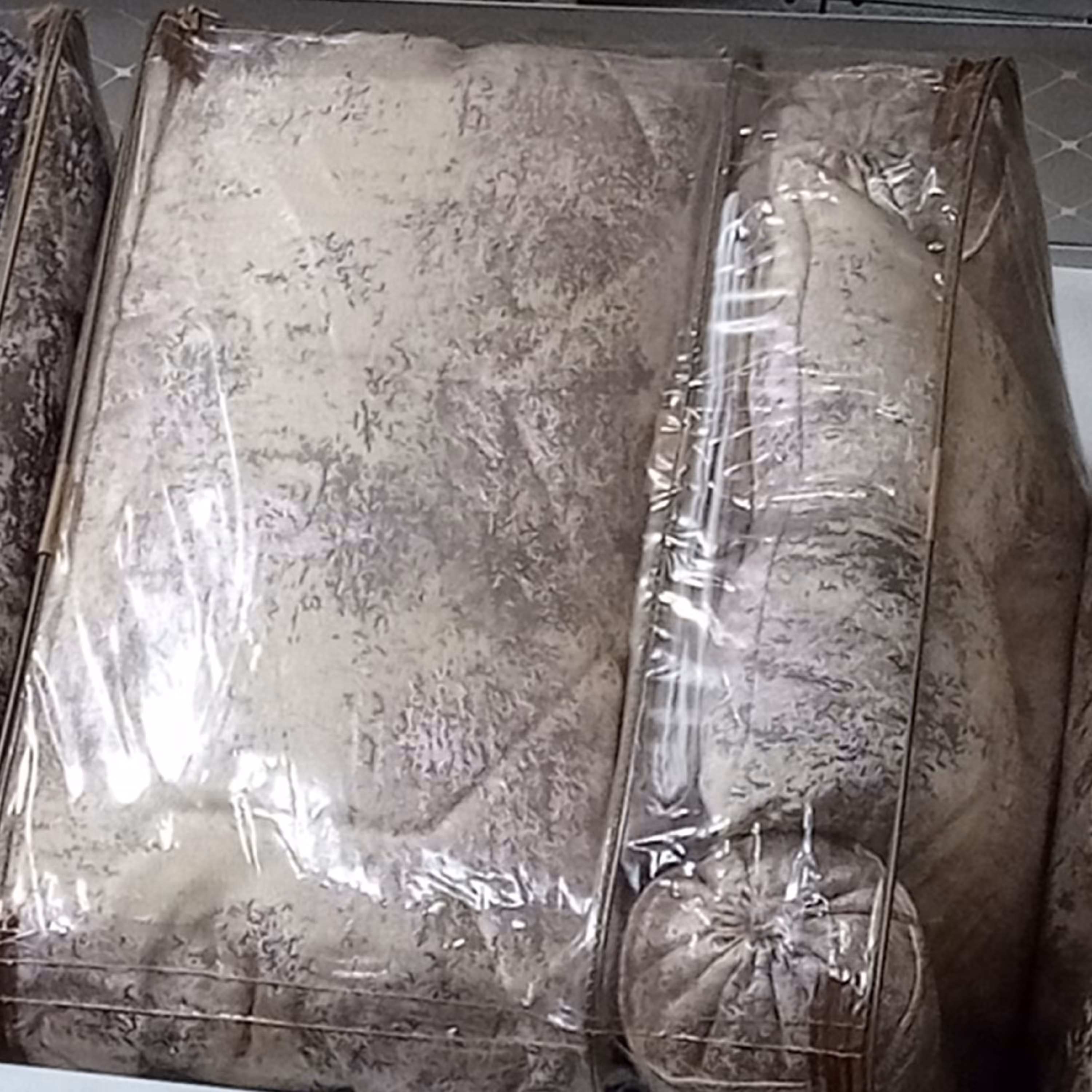 روتختی مخمل پنلی ترک دونفره درجه یک 8 تیکه کیفیت عالی پتینه طوسی کرم