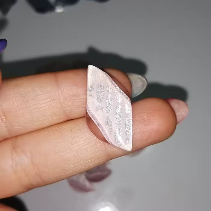 دکمه لباس شیشه ای رنگ صورتی 1بسته 10 عددی