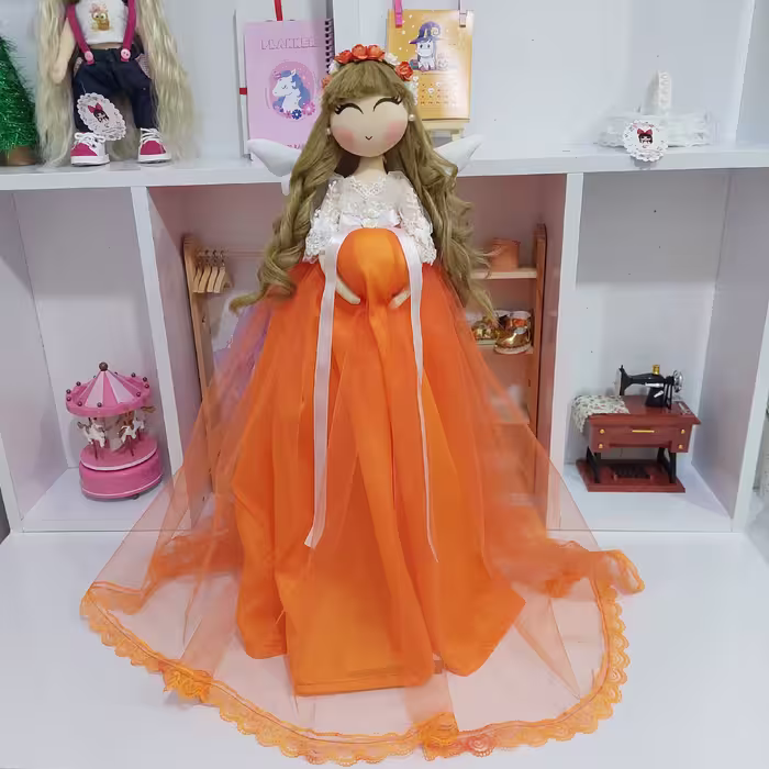 عروسک  فرشته باردار
