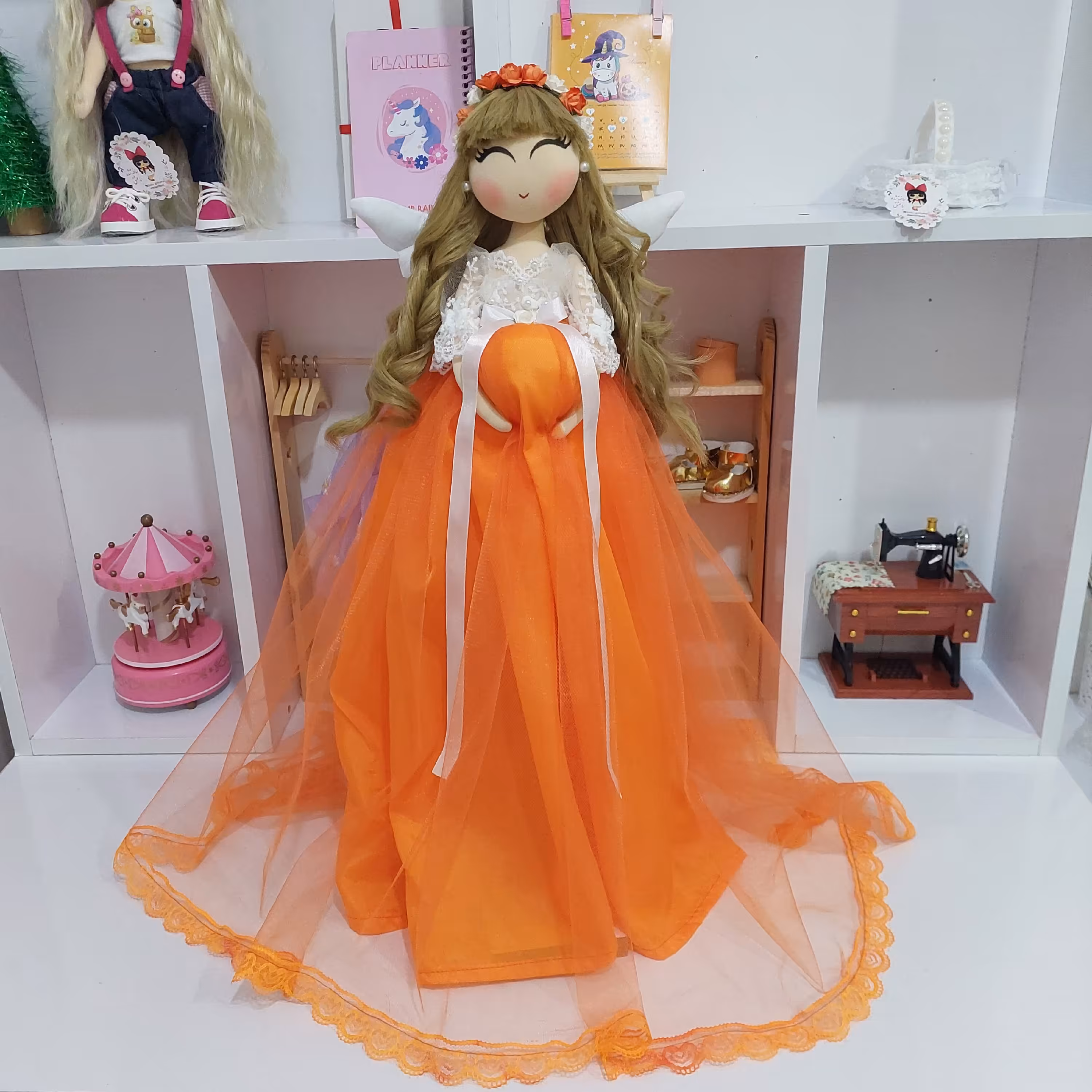 عروسک  فرشته باردار