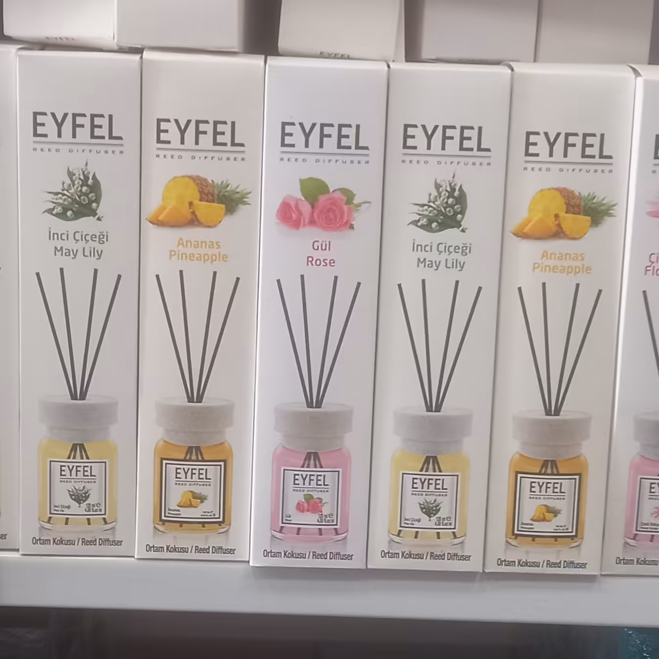 خوشبو کننده ایفل درجه 1 ارسال اسنپ و باربری میباشد .