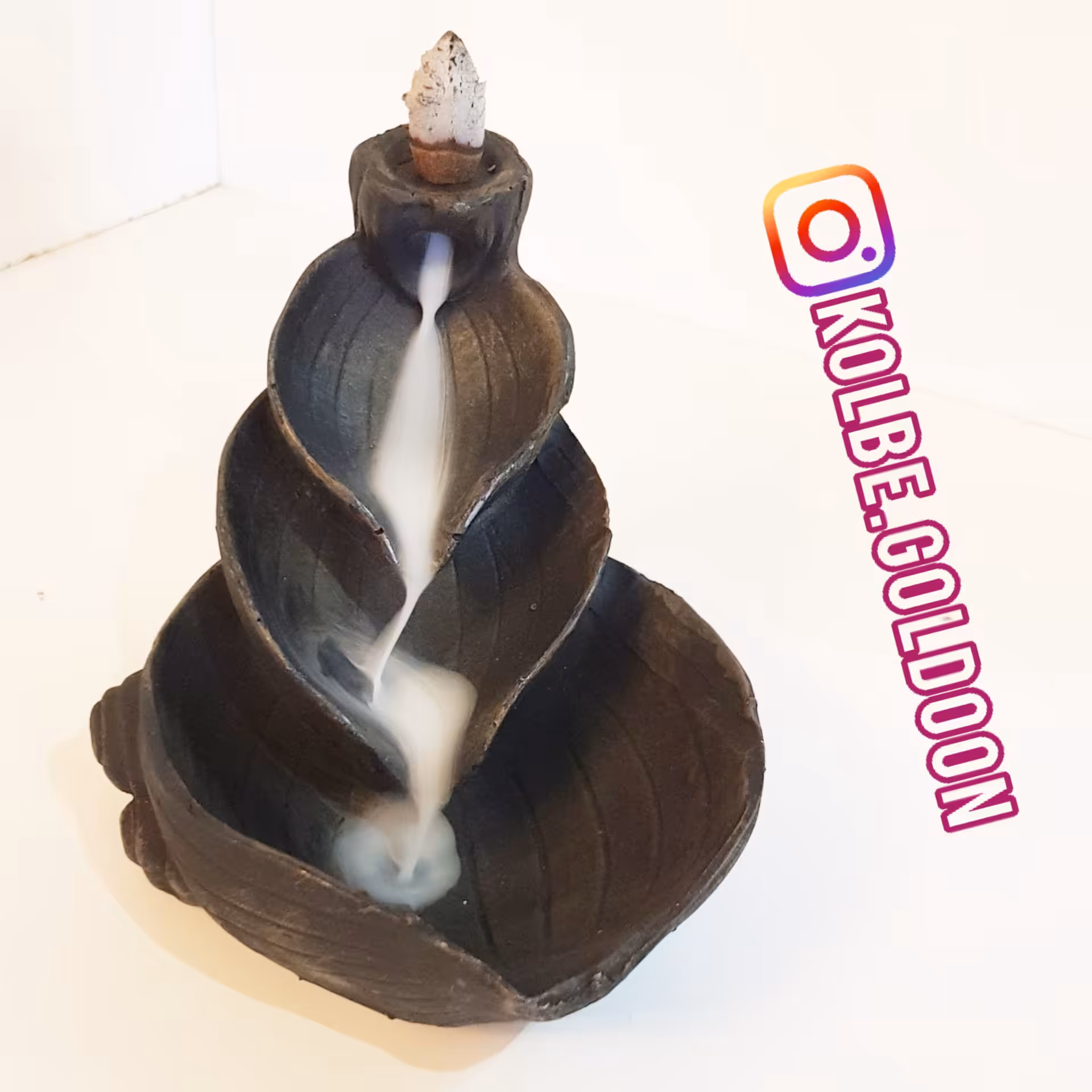 جا عودی آبشاری طرح سه برگی با پتینه نقره ای جذاب و خاص