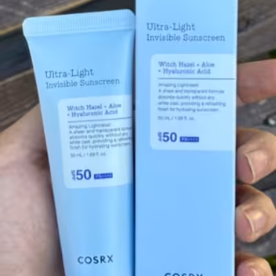 کرم ضد آفتاب فوق سبک spf50     تضمین اصالت کالا