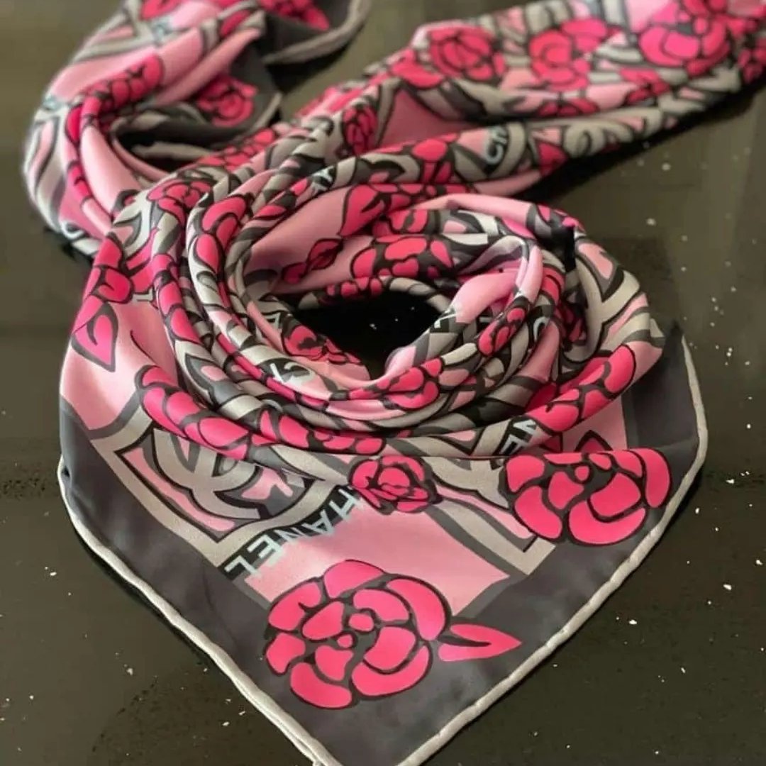 روسری ابریشم توییل