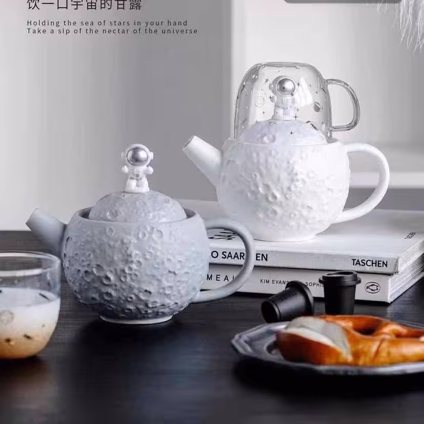 قوری و فنجون 350 میلی لیتر طرح فضایی با کیفیت عالی