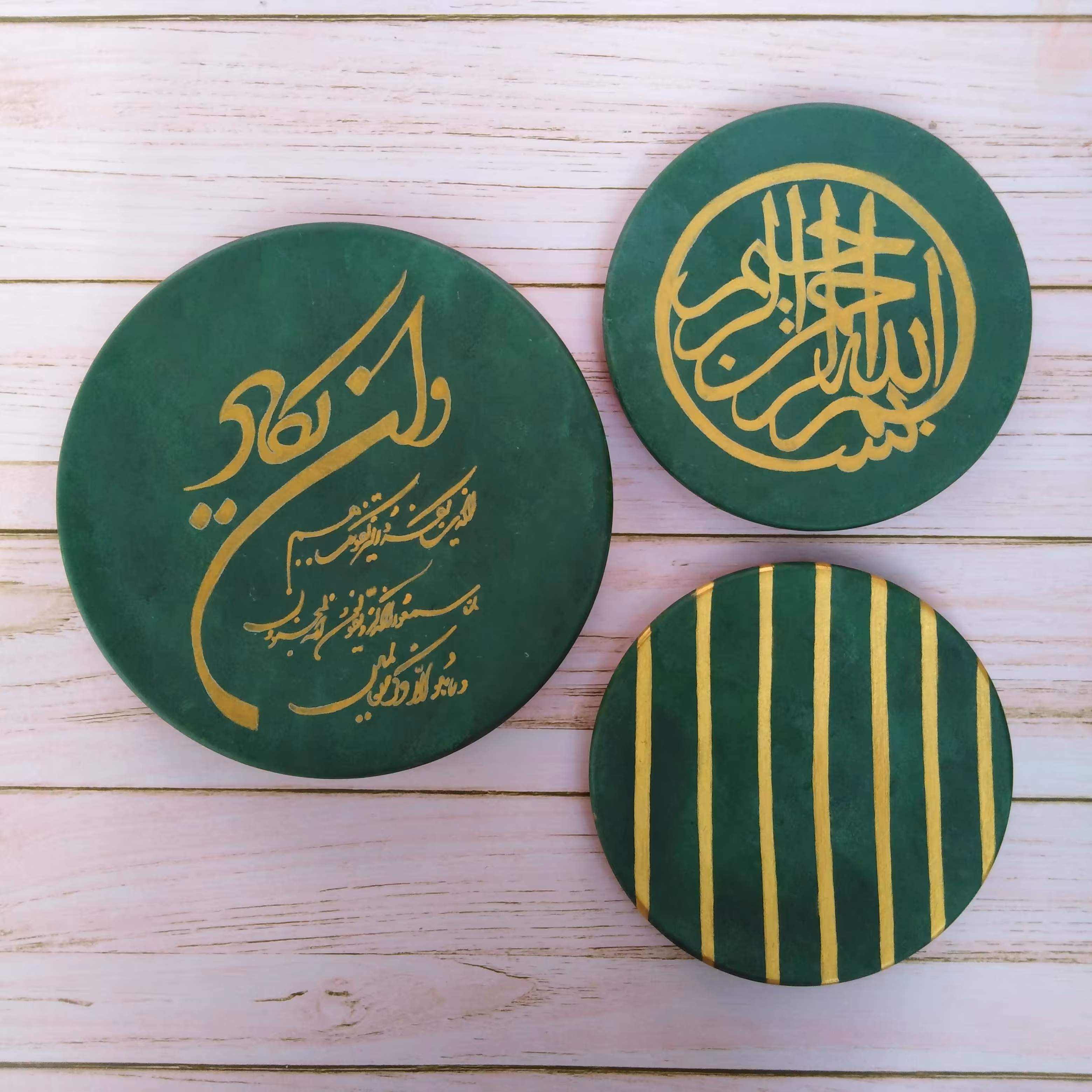 بشقاب سفالی طرح ون یکاد مجموعه ی سه عددی