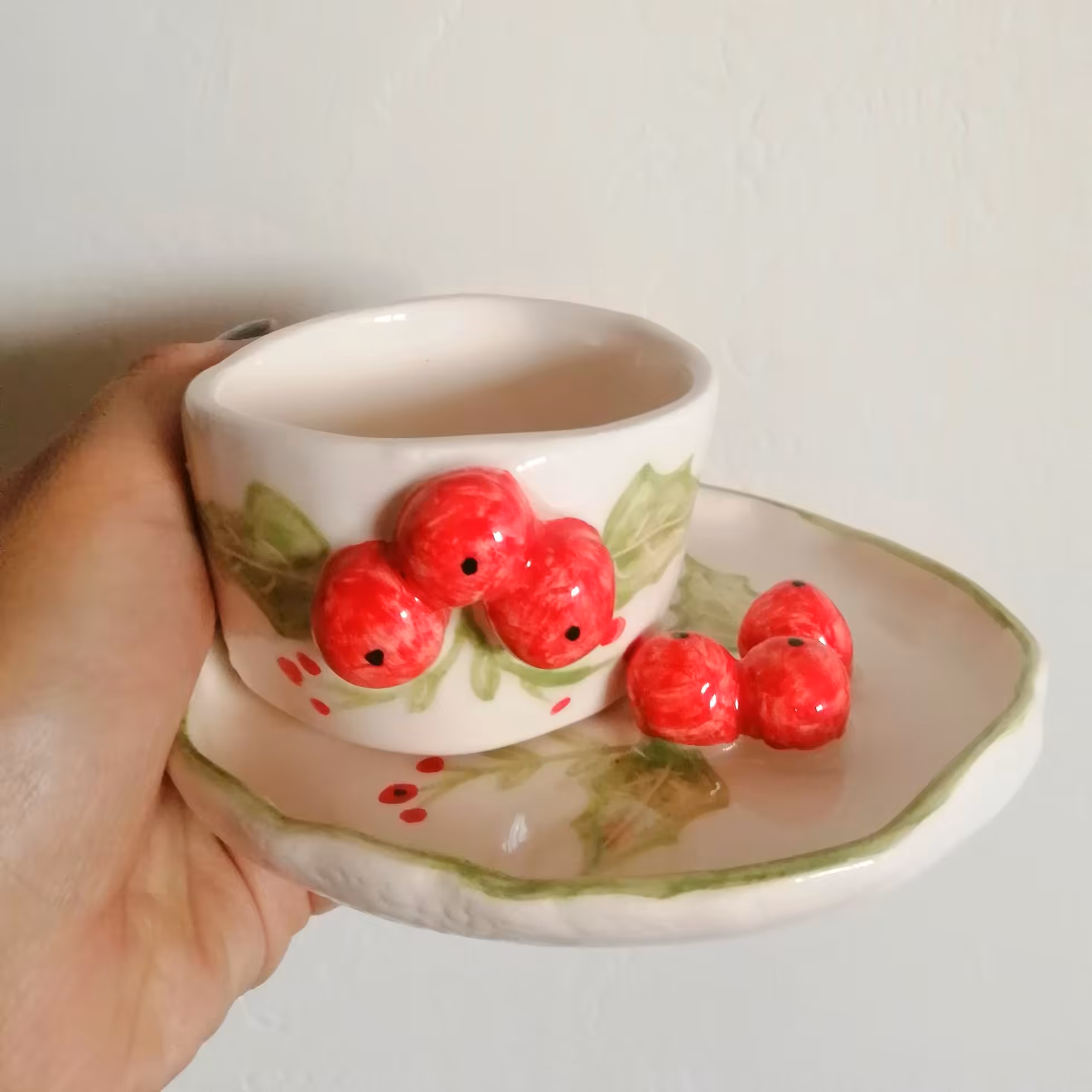 ماگ و زیرلیوانی کریسمس، لیوان کریسمس، بابانوئل، ولنتاین، کادو دخترونه، لیوان سرامیکی، ظرف سرامیکی 