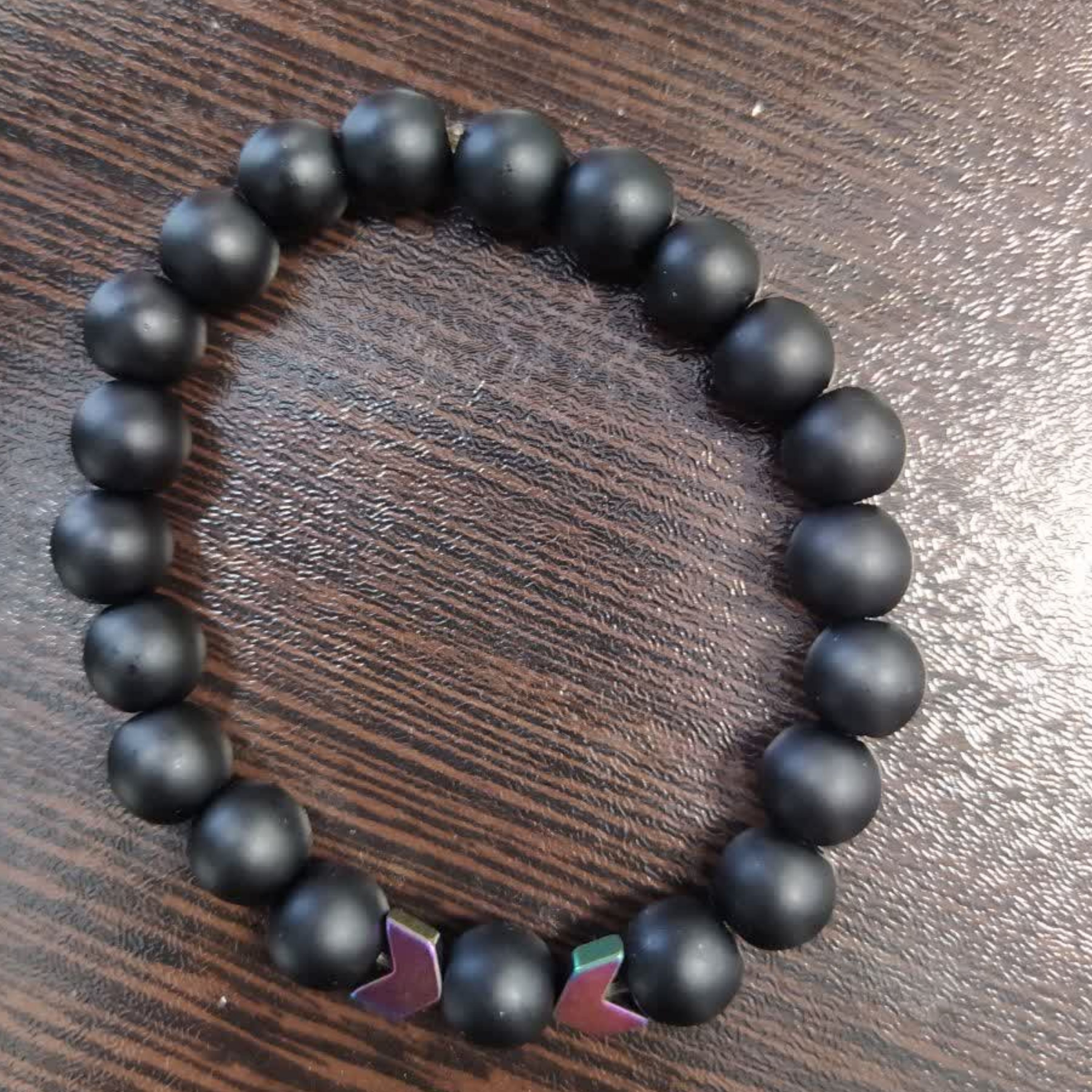 دستبند سنگ اونیکس و حدید