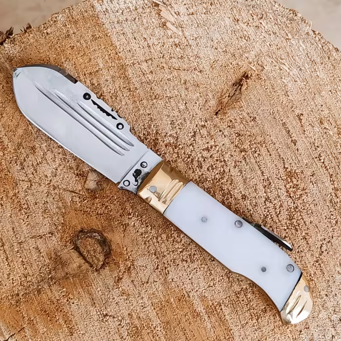 چاقو ضامن دار  فضلی زنجان طرح بادامی با تیغه فنر فولاد و دسته فیبر  با ارسال رایگان 