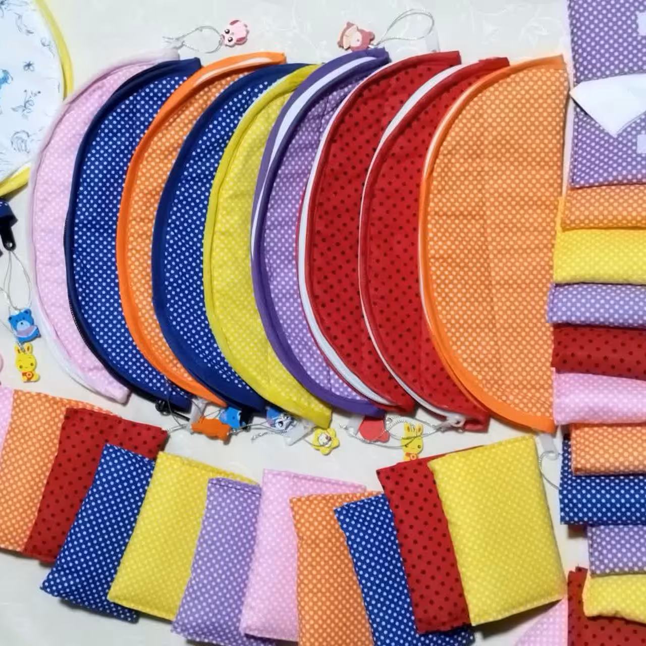 جا لقمه نان پارچه ای