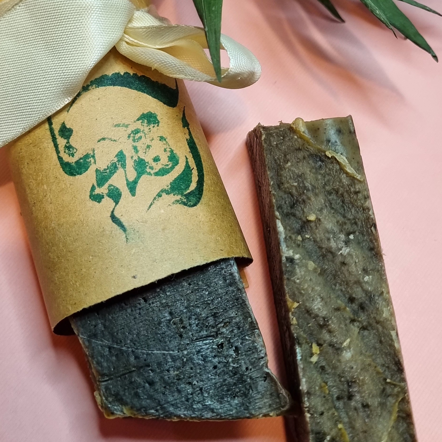 صابون گیاهی مو