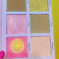 پالت چند کاره رژگونه هایلاتر 