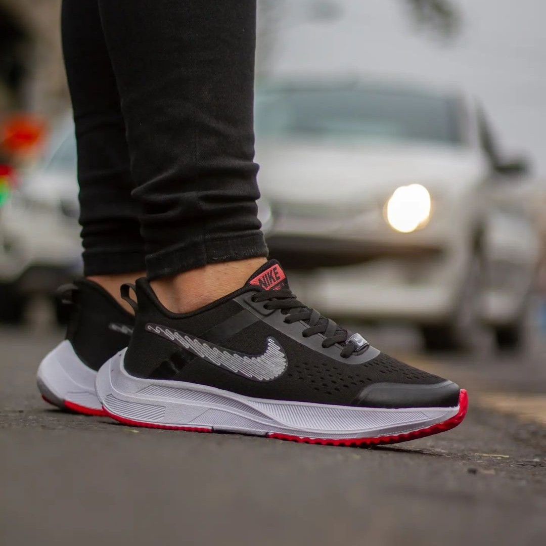 437 کتونی مردانه اسپرت رنگ مشکی قرمز NIKE MEN