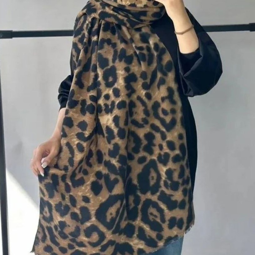 شال مزونی موهر پلنگی در دو طرح