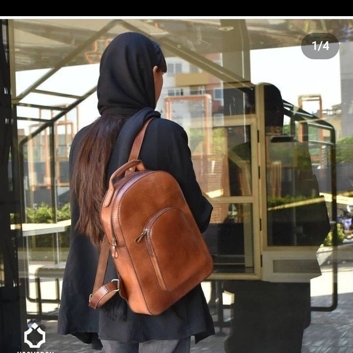 کوله پشتی چرم طبیعی