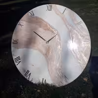 ساعت رزینی طرح روسی کرم طلایی غول پیکر قطر80