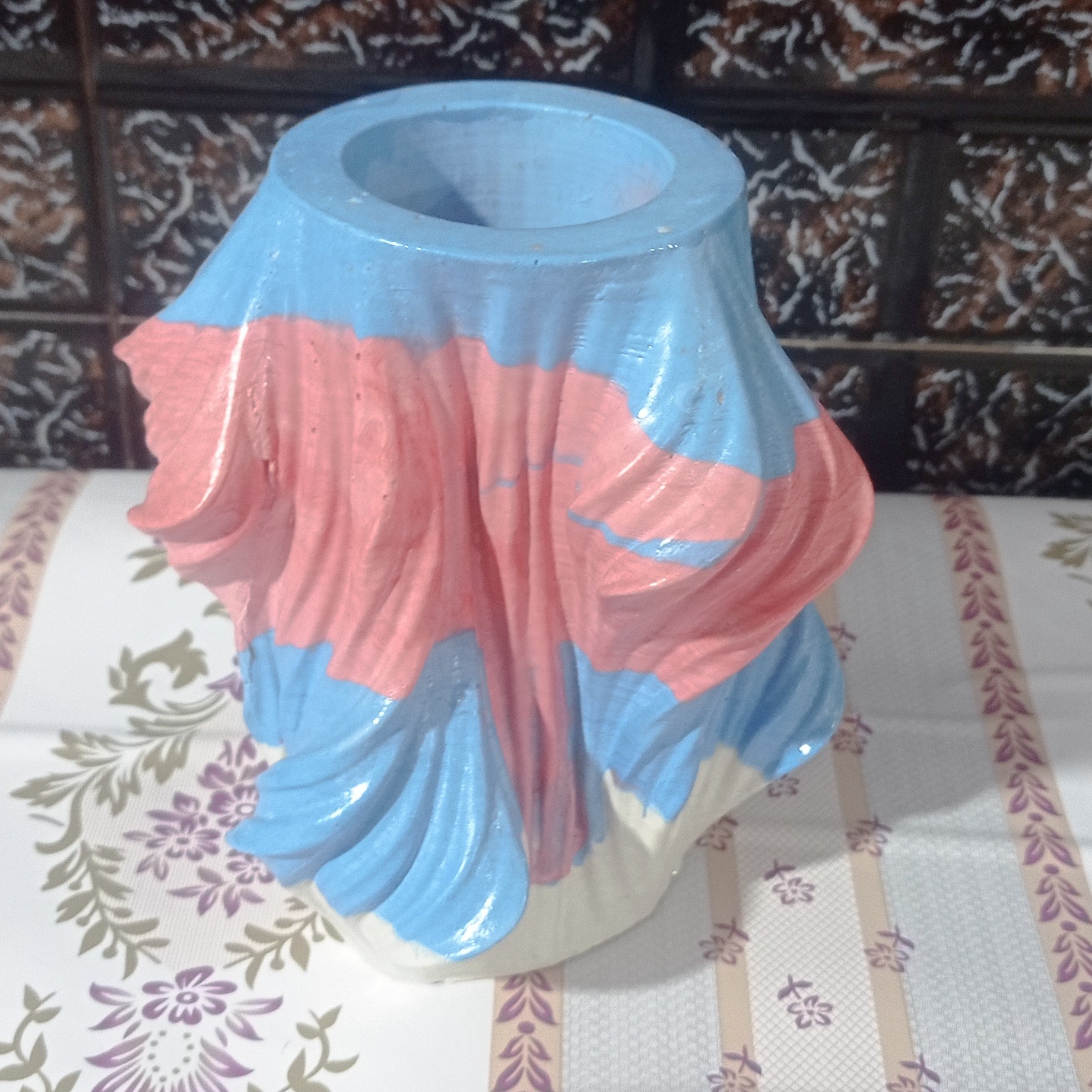 گلدان سنگی طرح گیسو