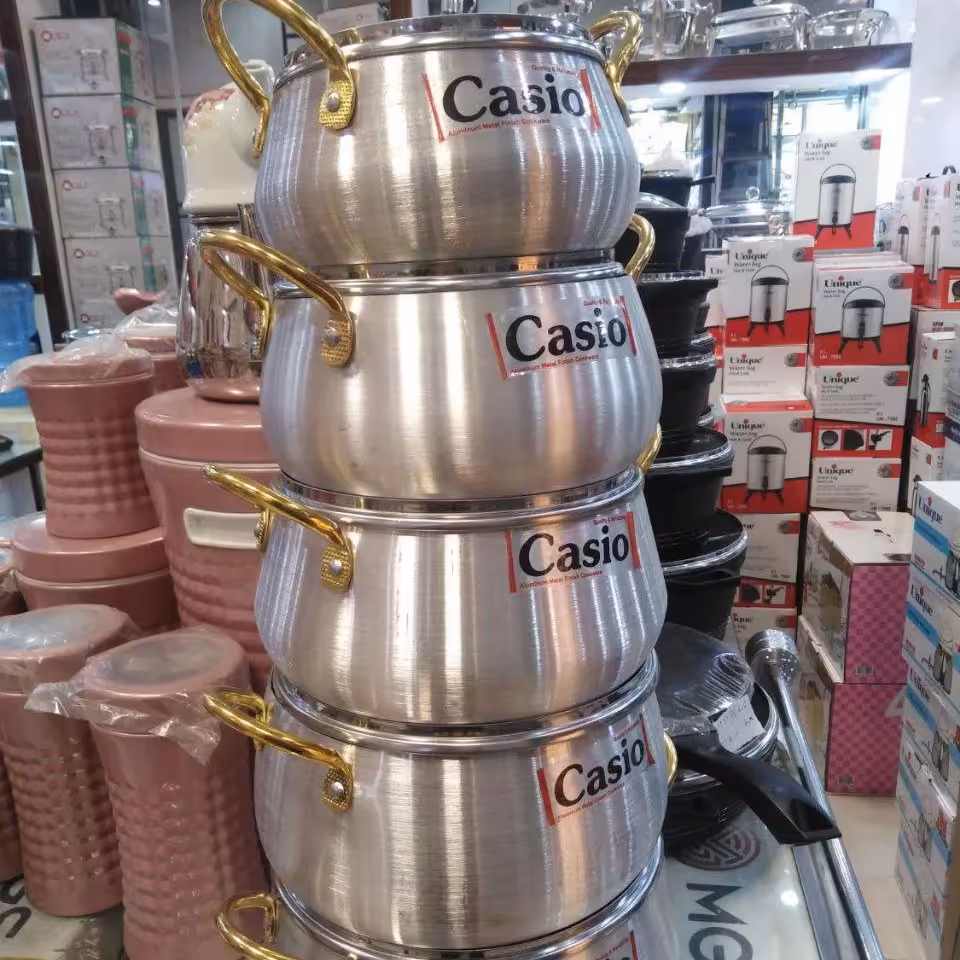 قابلمه ده پارچه دسته طلایی کاسیو 