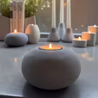 شمعدان بتنی وارمر استودیو بوته مدل باوان رنگ طوسی تیره