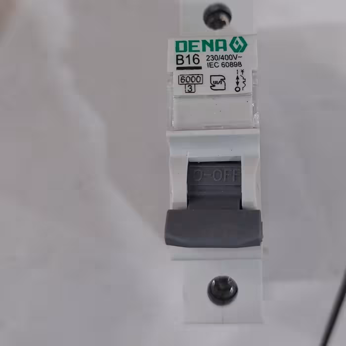 فیوز مینیاتوری تک فاز 16 آمپر دنا الکتریک ایرانیان 