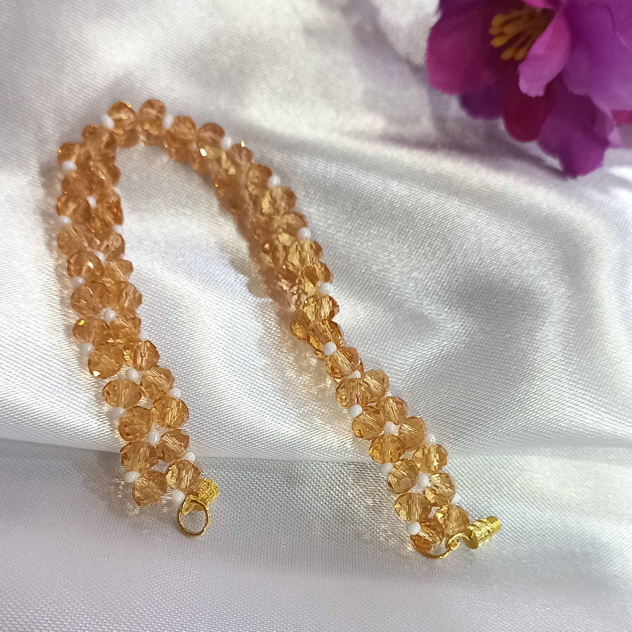 دستبند قهوه ای