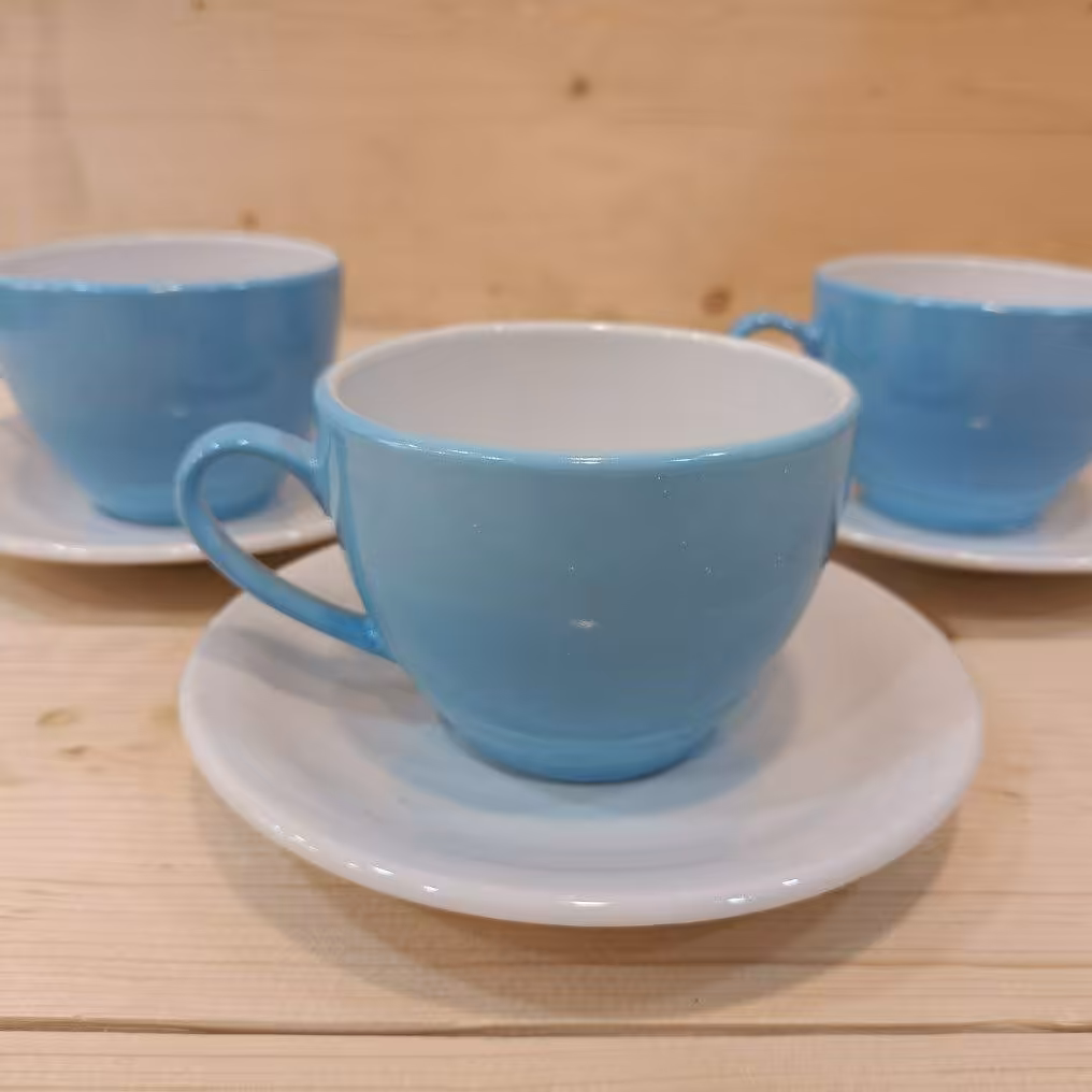 سرویس 12پارچه  چای خوری دانمارکی با نعلبکی