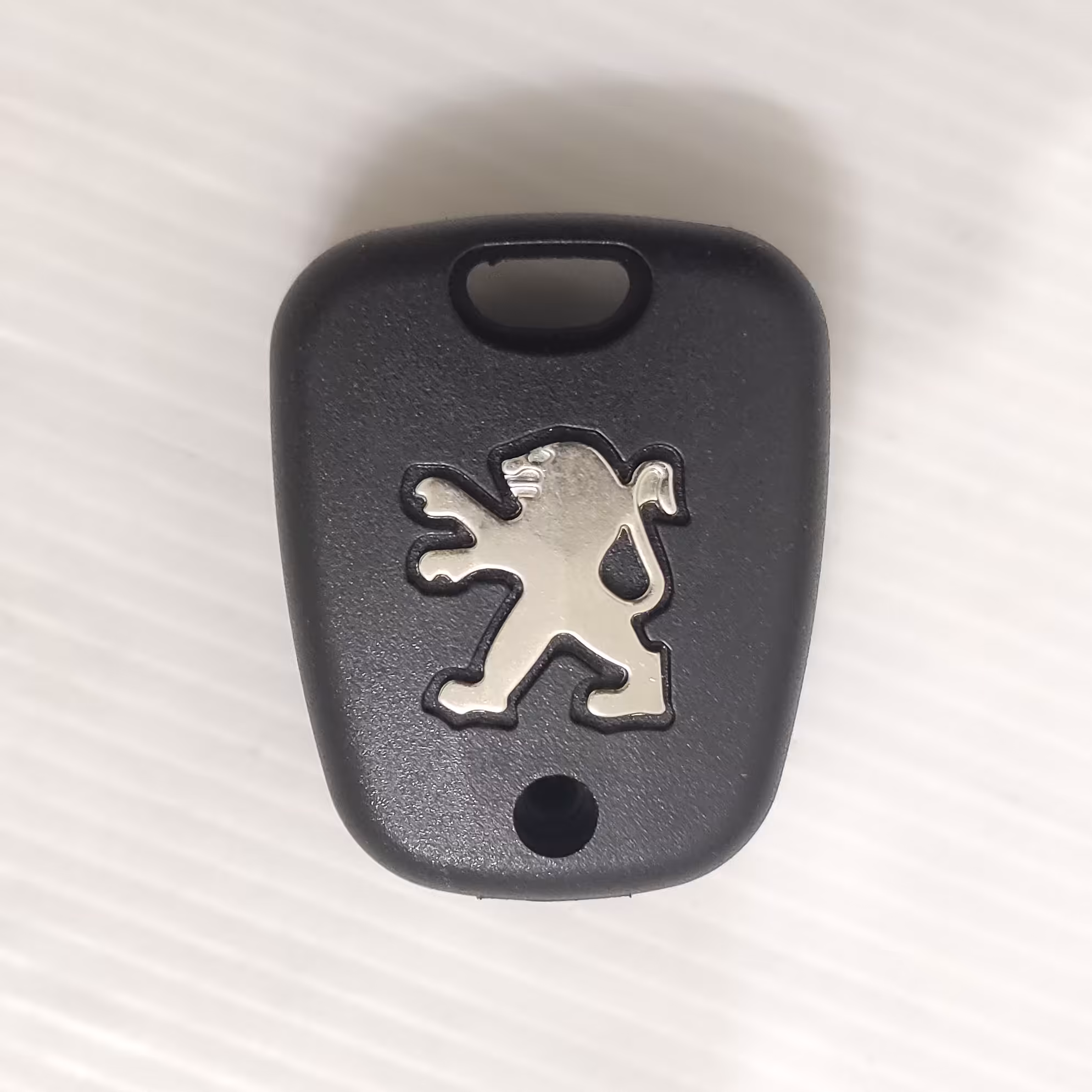 قاب ریموت سوییچ پژو 206 و 207 کیفیت عالی