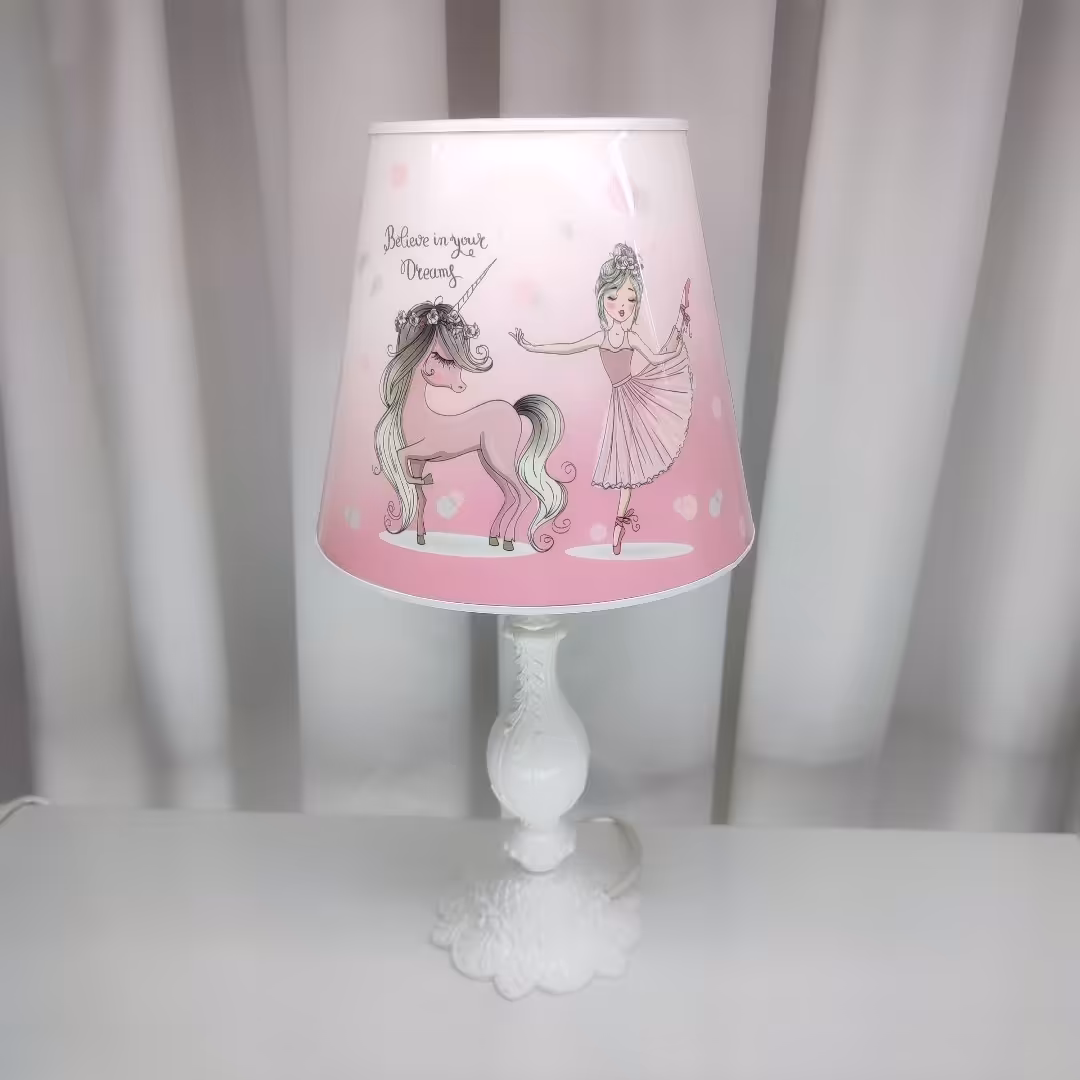 اباژور اتاق کودک طرح دختر بالرین و اسب تک شاخ صورتی کم رنگ