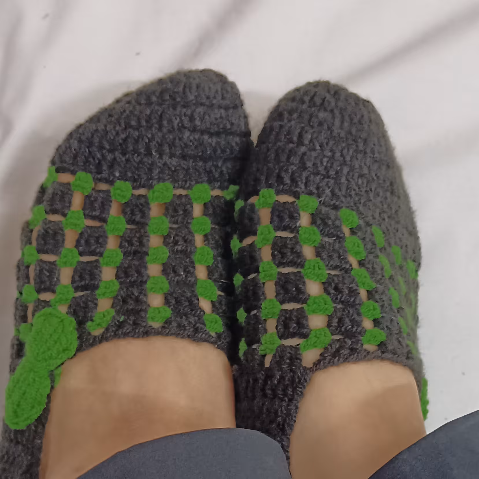 پاپوش بافتنی زیبا 