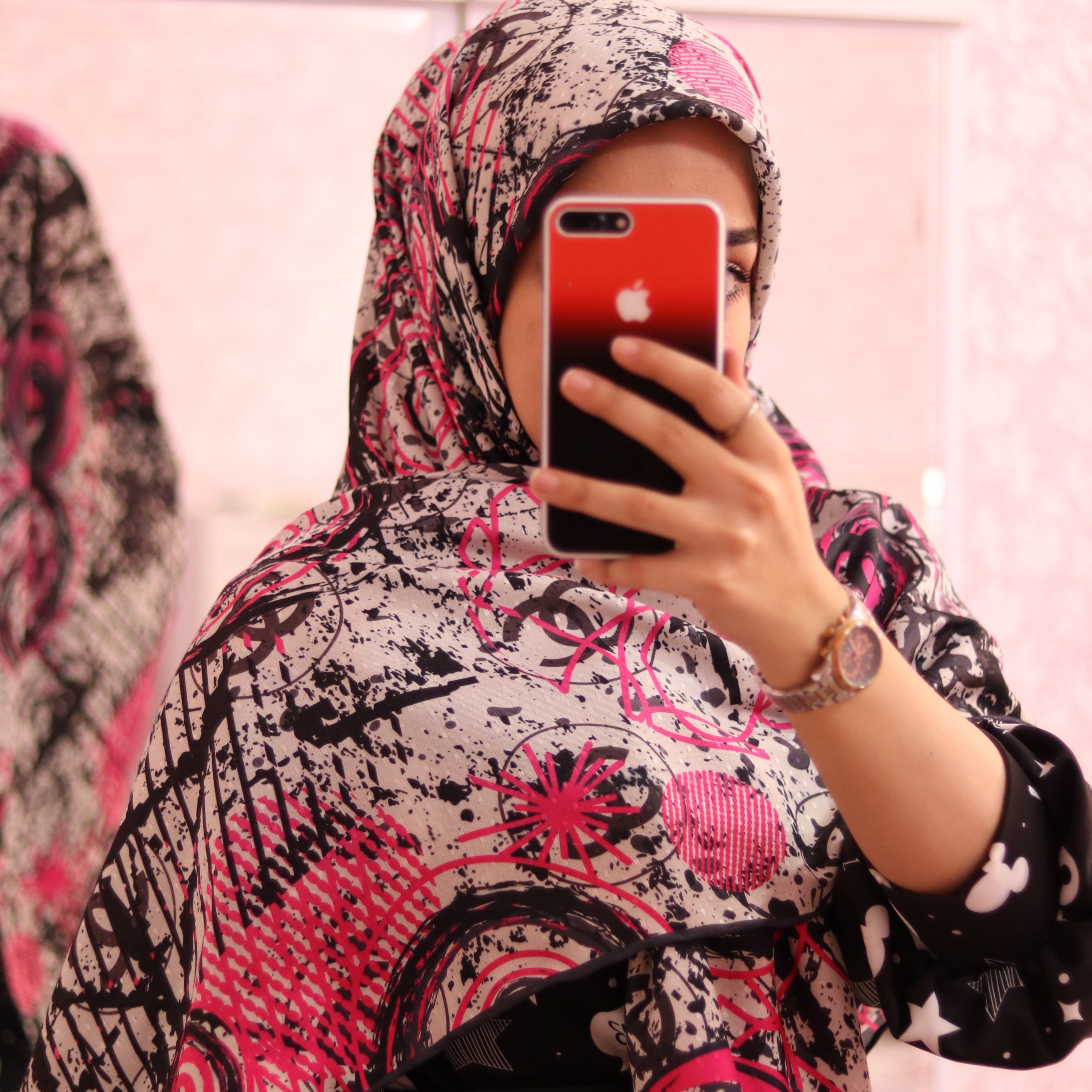 روسری نخی صورتی قواره 140دور دست دوز شیک و ترند