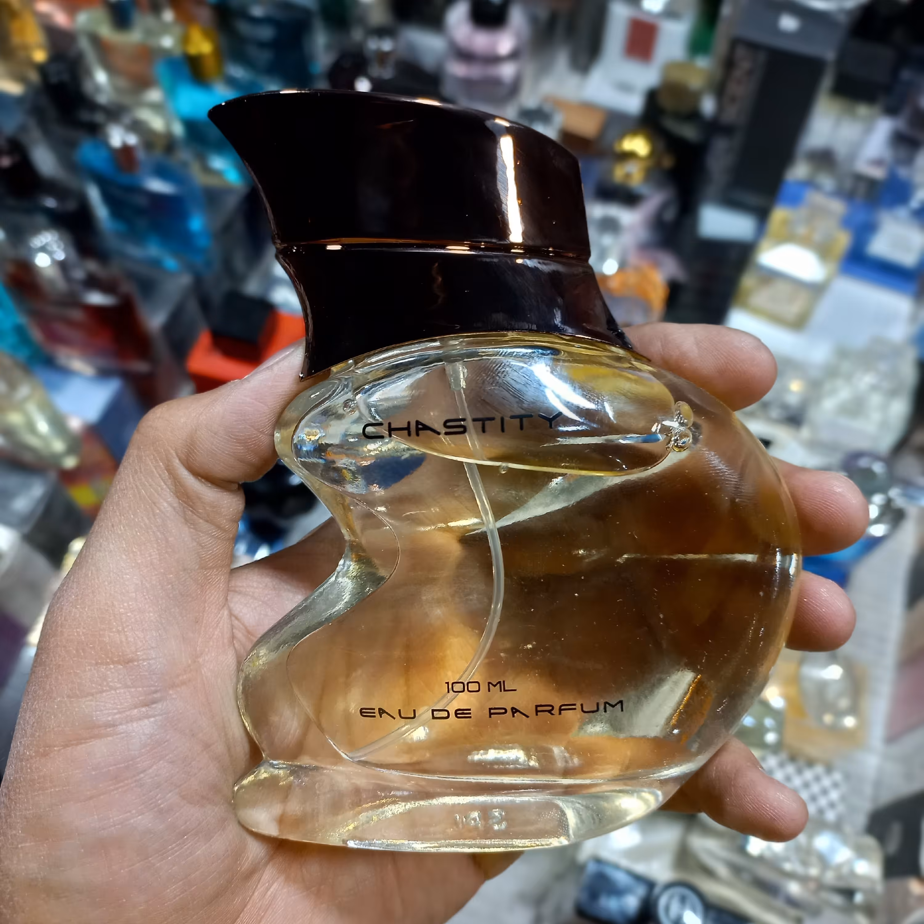 ادکلن چستیتی مردانه  100 میل حجم 