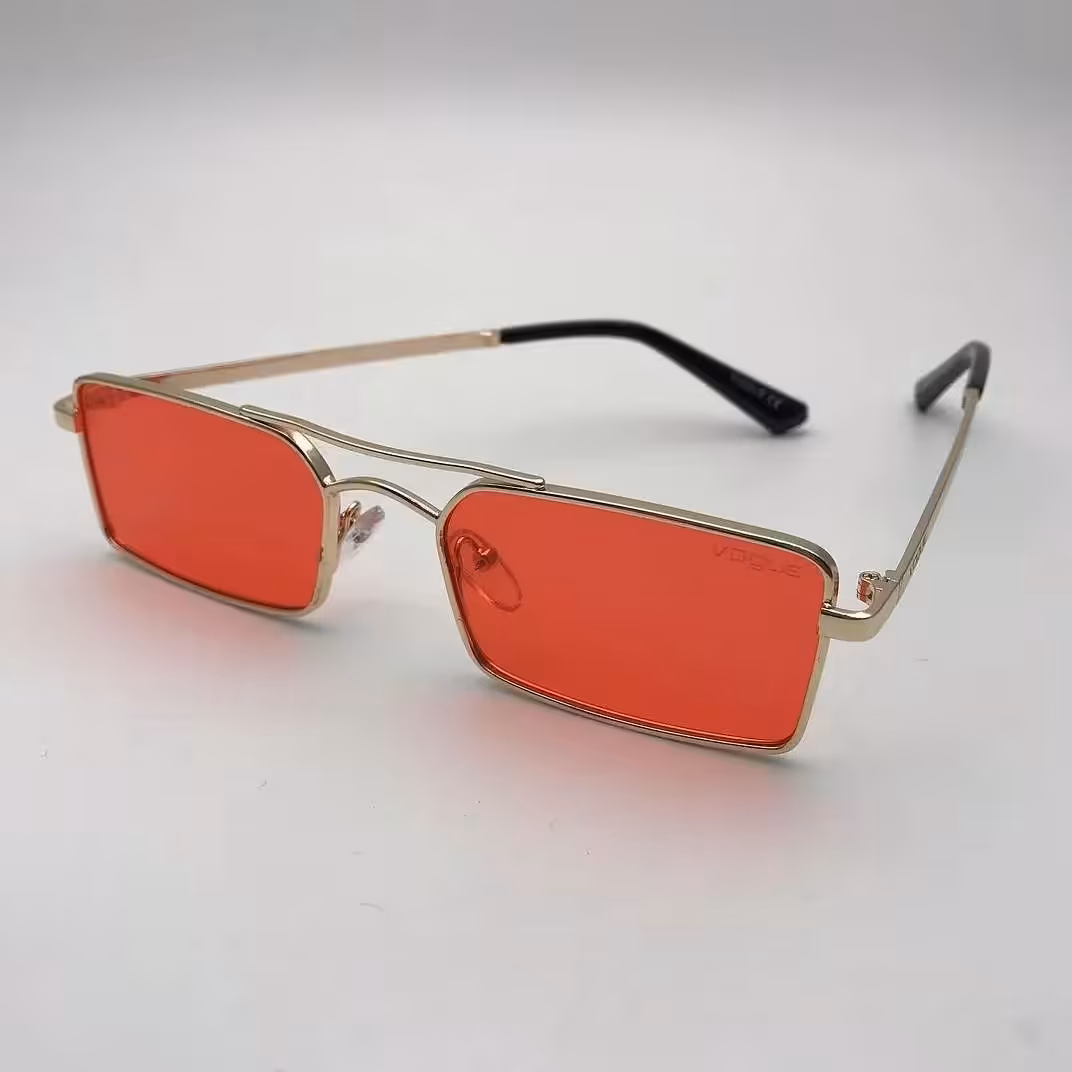 عینک افتابی اسپرت زنانه ومردانه مارک وگو(شیشه قرمز)