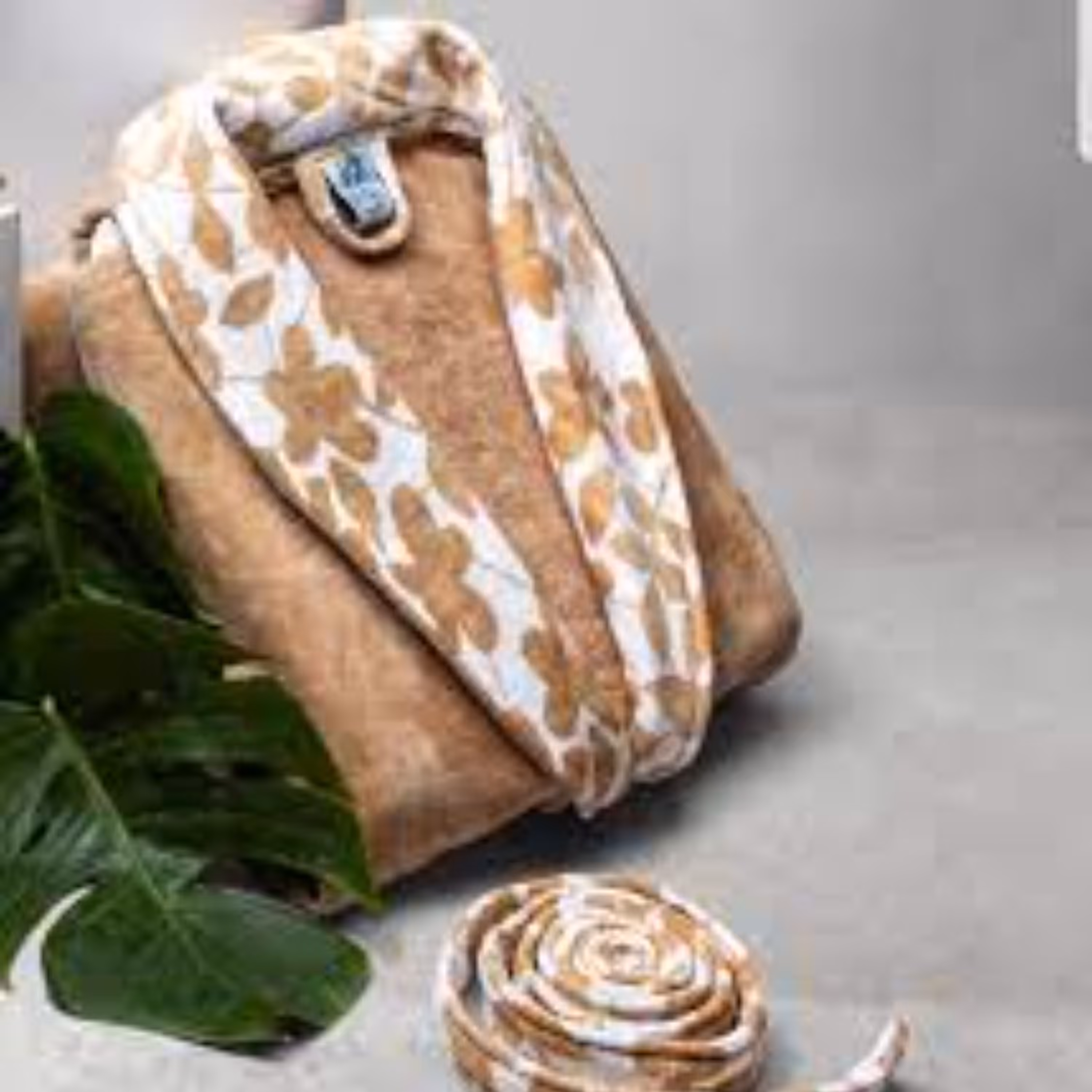 حوله تنپوش پودایران طرح چیچک نسکافه ای سایز ایکس لارج (135) 100درصد پنبه