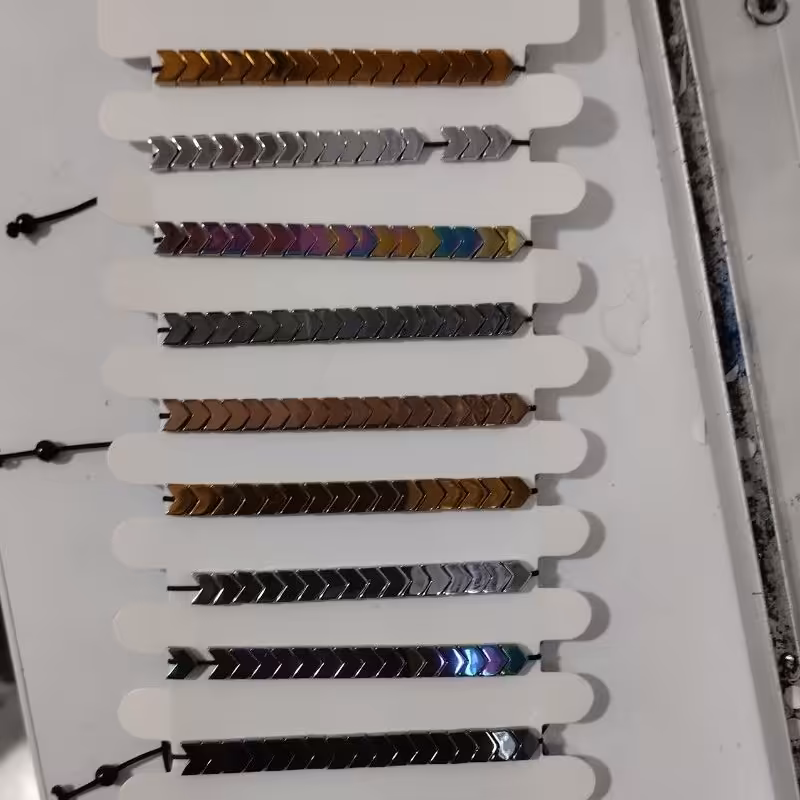 دست بند کشی با تنظیم با اندازه دست در رنگ های مختلف و زیبا 