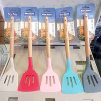 نیوهوم کفگیر تک سیلیکونی نسوز دسته چوب اعلا