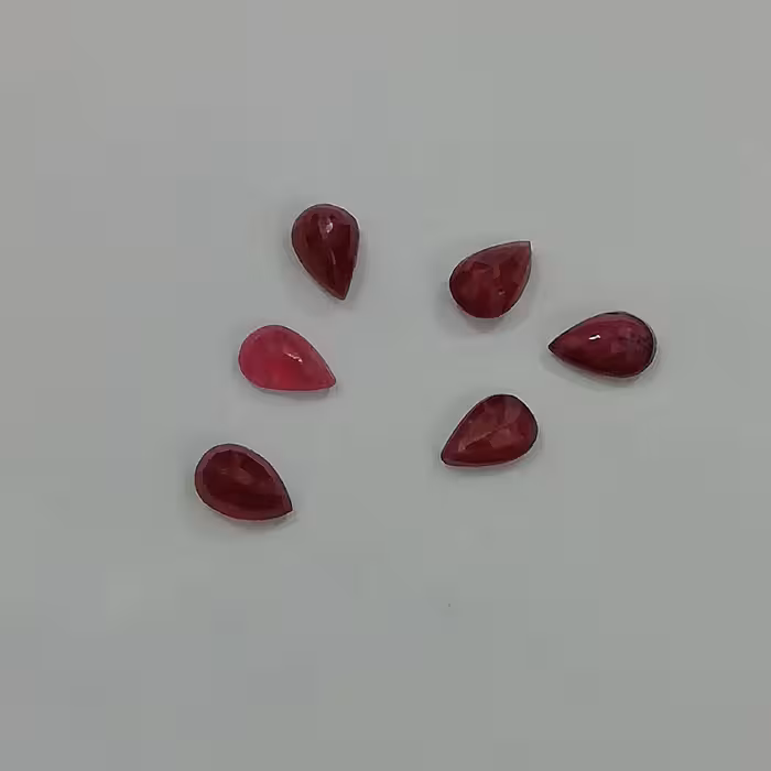 سنگ یاقوت مدل اشکی ریز