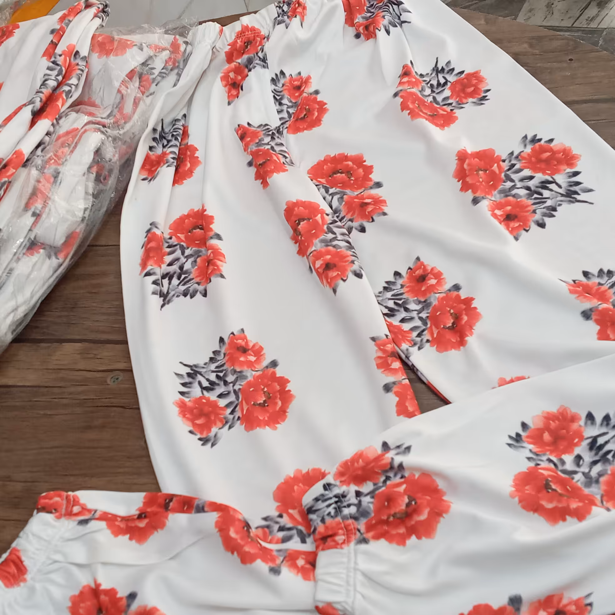 شلوار ابر بادی پایین  کش گل دار دخترانه  نخ پنبه اعلا 