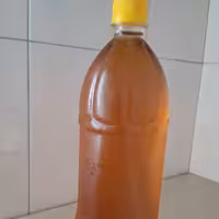 سرکه انگور خانگی   1.5لیتری امساله طبیعی سرکه خانگی بدون موادافزودنی باکیفیت عالی 