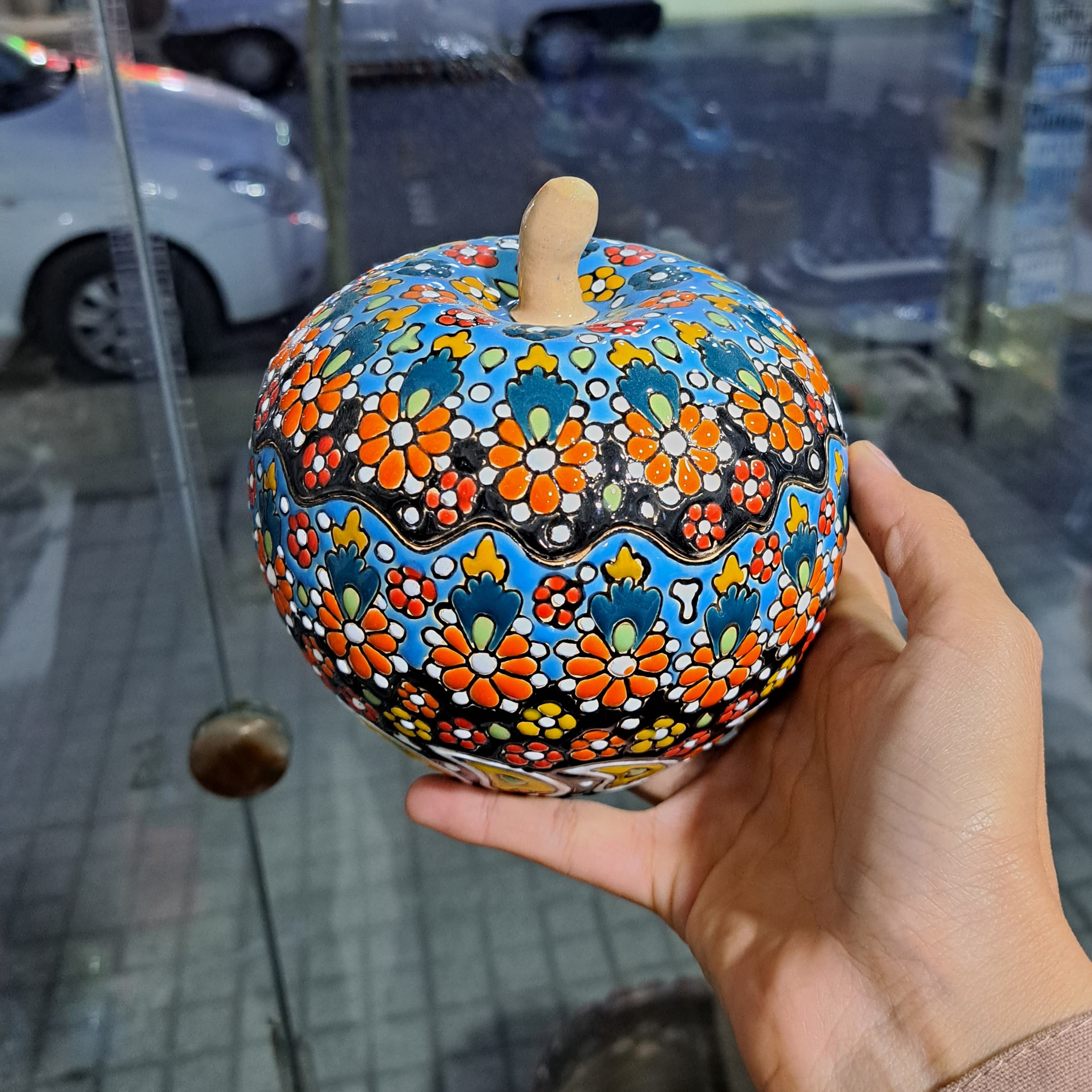 شکلات خوری سفالی