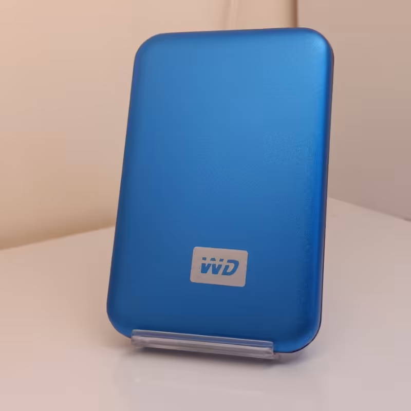 هارد اکسترنال وسترن دیجیتال 500گیگ در دورنگ آبی و طلایی