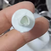 کاتر قلب فشاری خیلی ریز مخصوص تزیین کیک و.... با قطر ا سانت کاتر فشاری قلب کاتر فنری