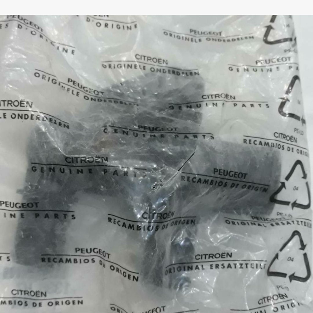 سه راهی آب پشت سیلندر اورجینال پژو 2000