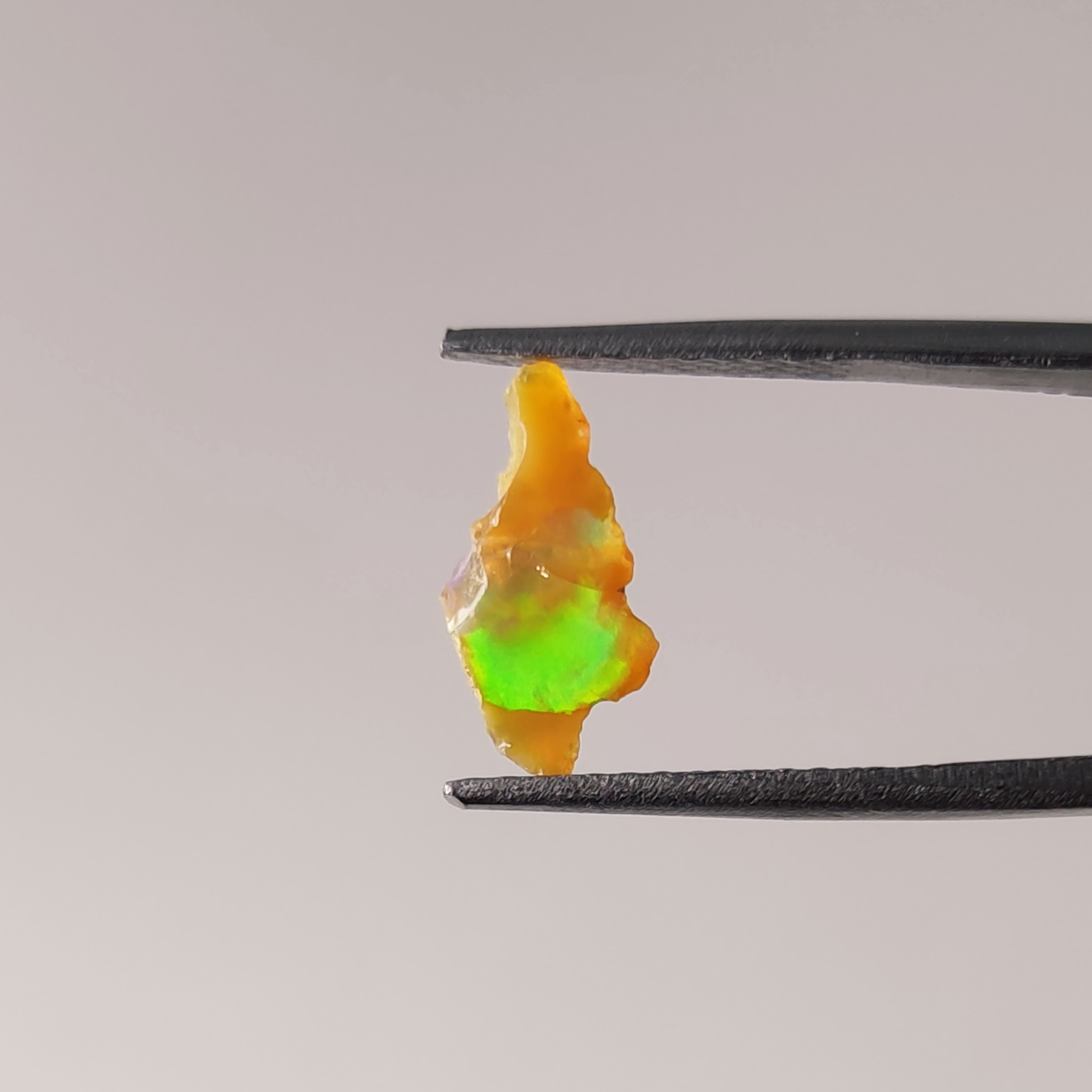 راف سنگ اپال ( اوپال ) معدنی و طبیعی کشور اتیوپی              