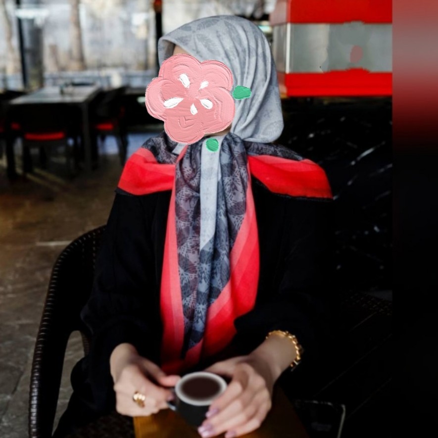 روسری نخی قواره 140 ایست عالی مجلسی اصلا سر نمیخورد طرح بسیار خاص