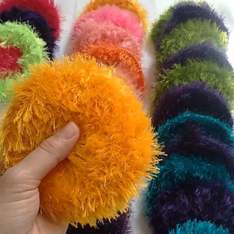 اسکاج بافتنی با کاموا یوموش