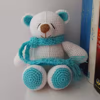 عروسک قلاب بافی خرس سفید مهربون