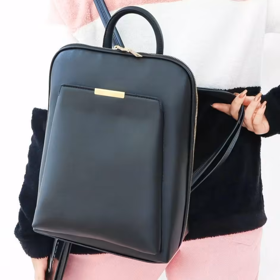 کوله پشتی فانتزی زنانه دخترانه کیف دوشی دستی مدرسه دانشجو دانشجویی دانشجوئی اداری رسمی مشکی چرم شیک جادار جا دار صندوقی