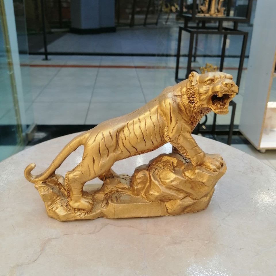 مجسمه ببر طلایی پلی استری